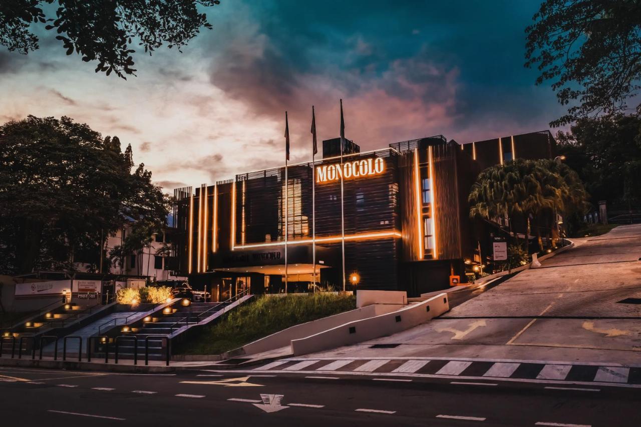 Monocolo Boutique Hotel Kota Kinabalu Buitenkant foto